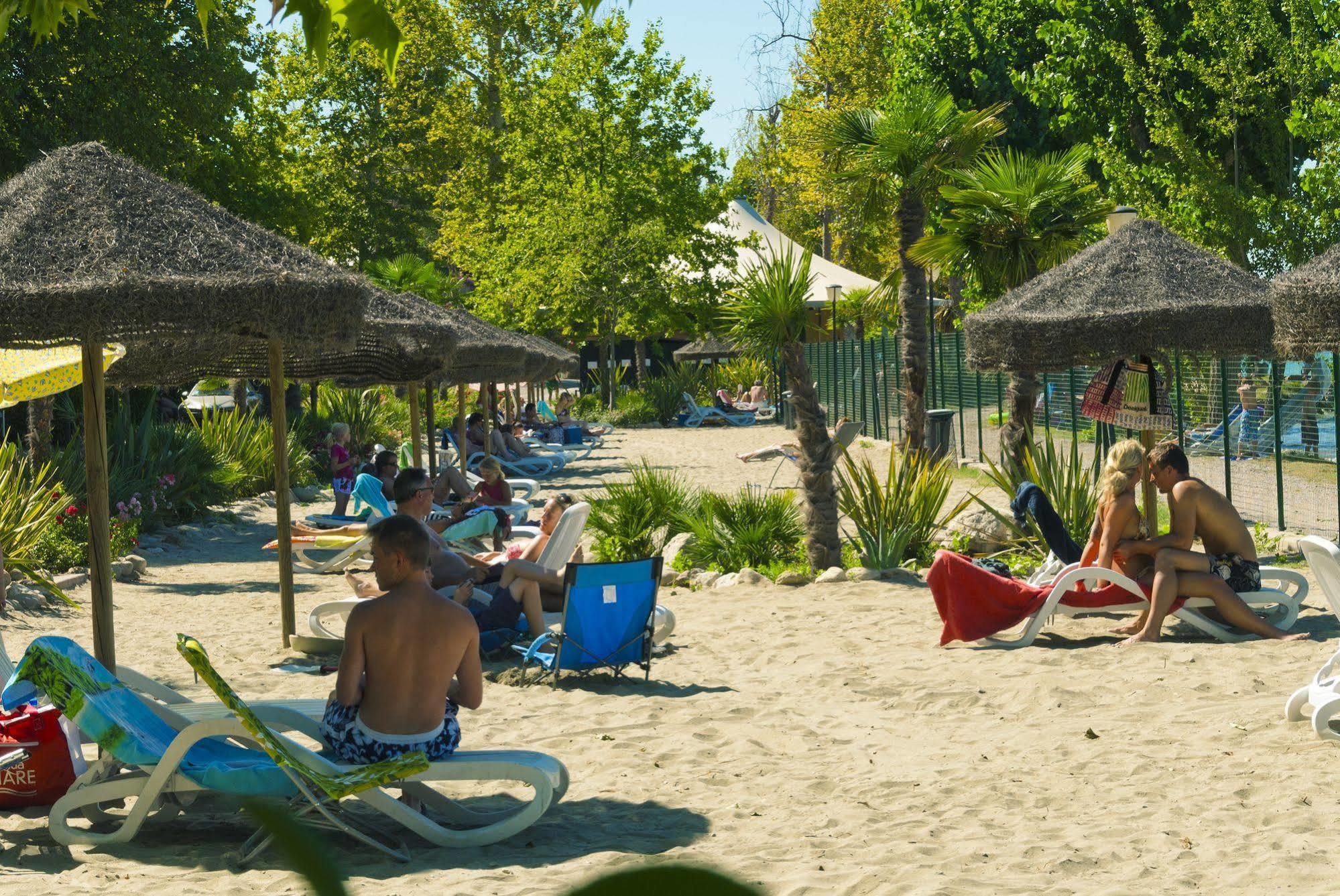 Happy Camp Mobile Homes In Camping Cisano San Vito Bardolino Exterior photo
